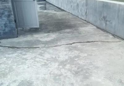 贵池楼顶漏水维修公司分享下如何解决卫生间隐蔽部位漏水的问题?